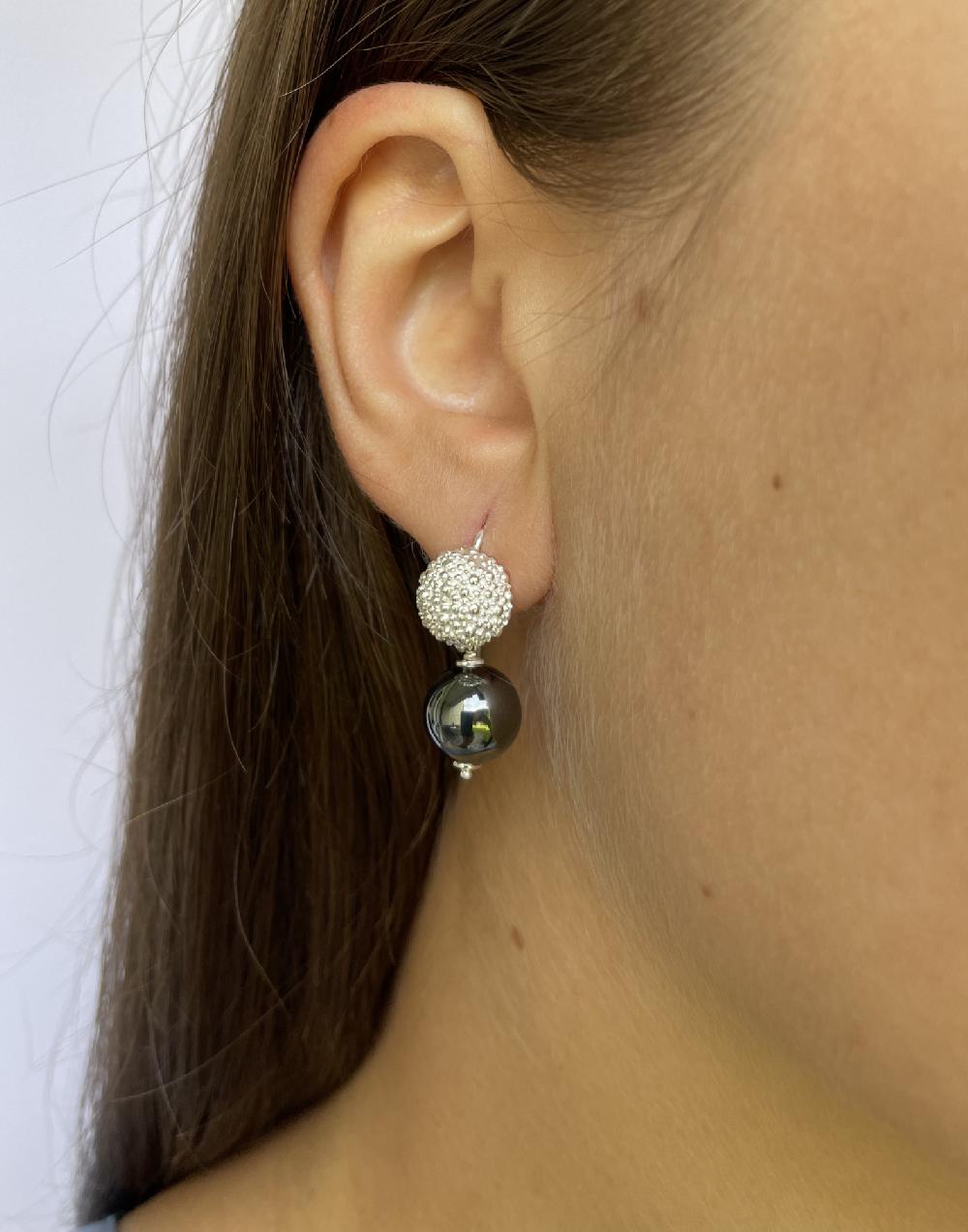 Trimi Gioielli Orecchini artigianali con Ematite – Amore short In Vendita